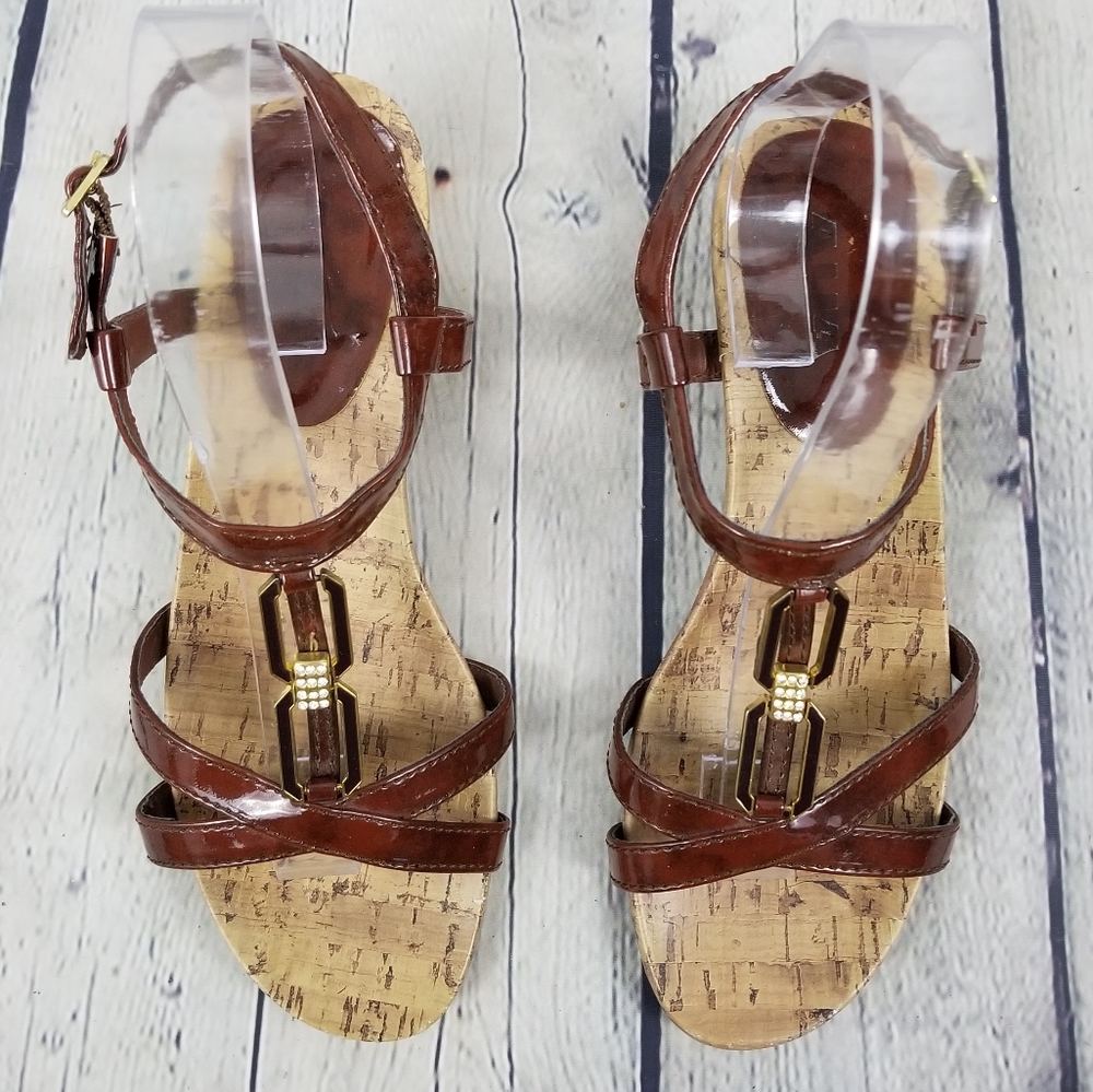 ALIA | Arial low heeled strappy sandals